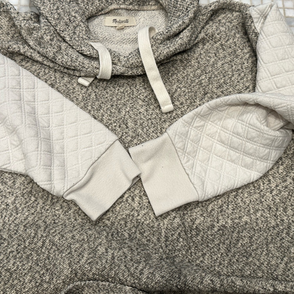 Madewell Quilted Sleeve Ivory Gray Hoodie Sweatshirt - Picture 6 of 14